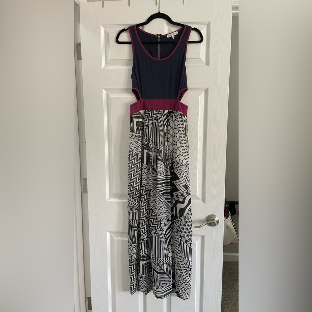 Cut Out Maxi Dress
